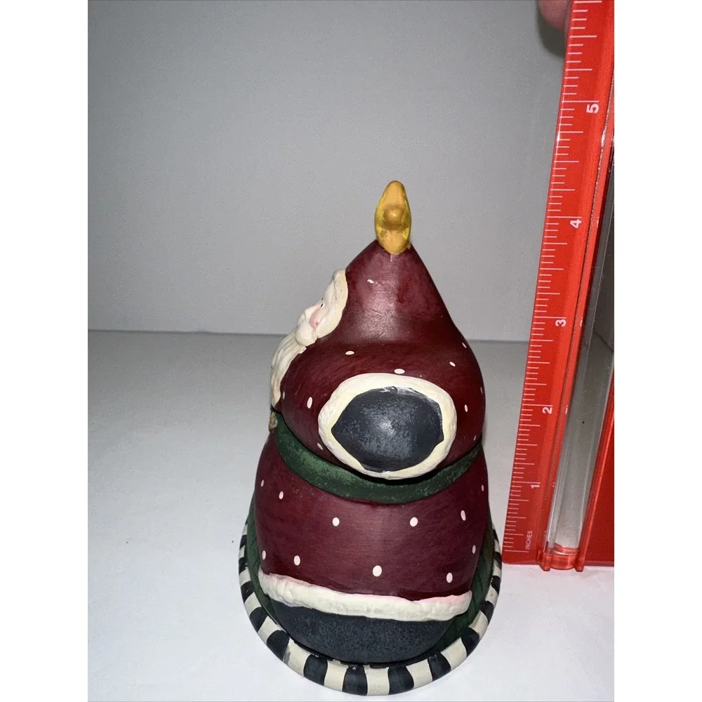 Debbie Mumm's Igloo Village‎ Santa Shaped Candle